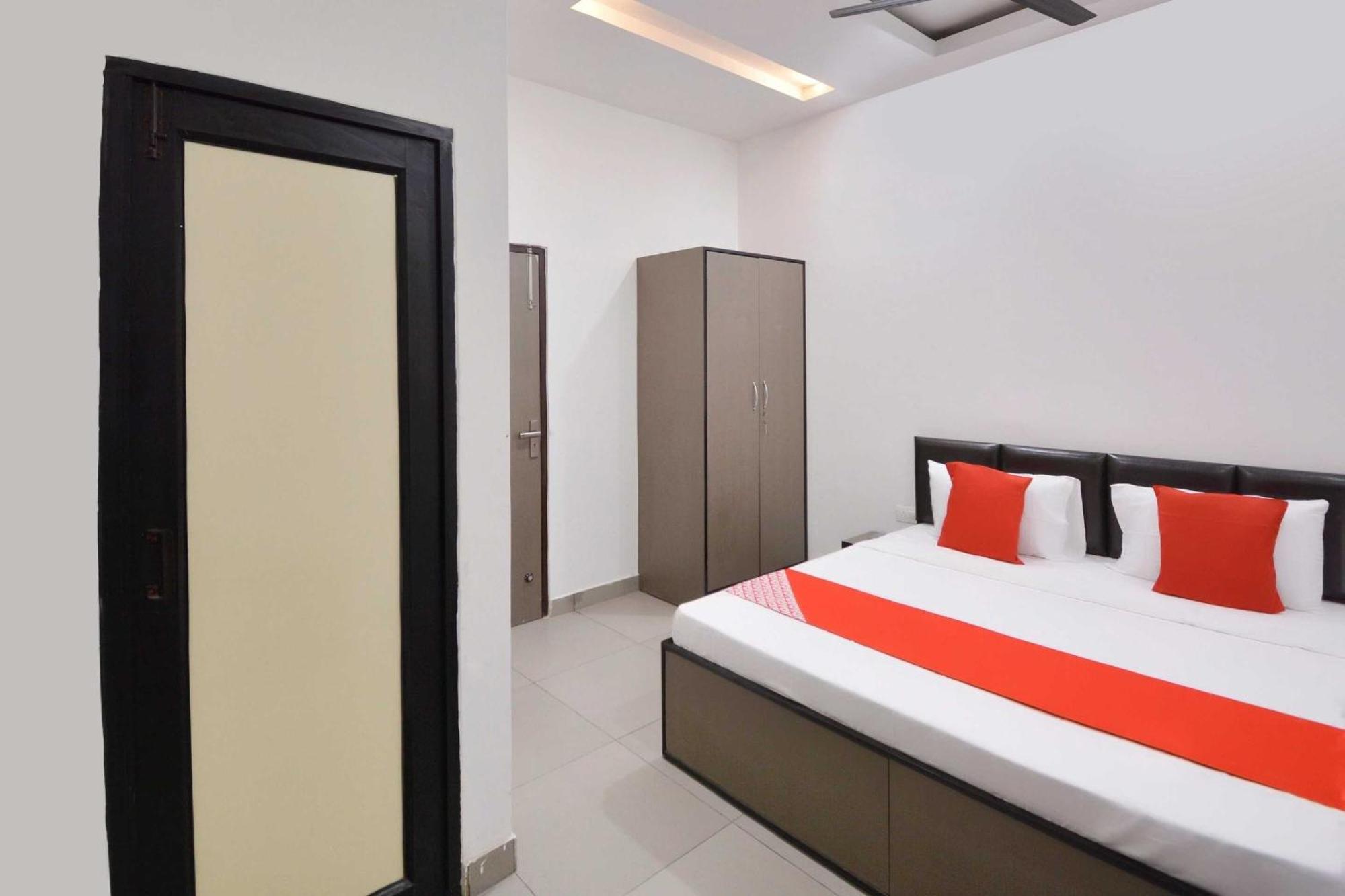 Hotel O White Solitaire Λουντιάνα Εξωτερικό φωτογραφία
