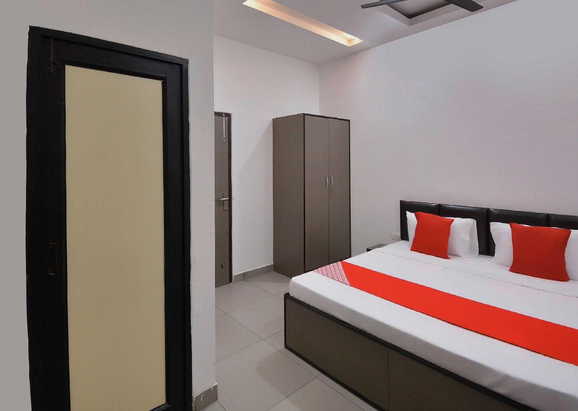 Hotel O White Solitaire Λουντιάνα Εξωτερικό φωτογραφία